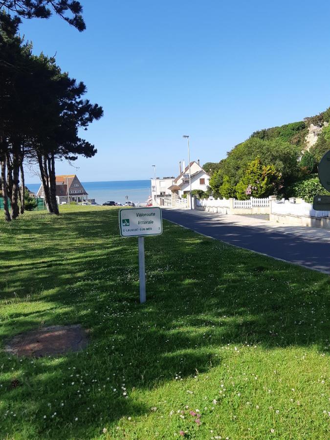 Maison avec jardin, près plages du débarquement, table ping pong, à 800 m d' Omaha beach adaptée jeunes enfants Vierville-sur-Mer Exterior foto